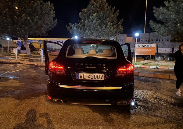 Porsche Cayenne cena 89900 przebieg: 232500, rok produkcji 2010 z Warszawa małe 436